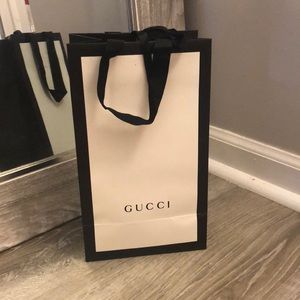 Gucci Bags - Authentic Gucci Shopping Bag! Gucci Bags - Authentic Gucci Shopping Bag!
